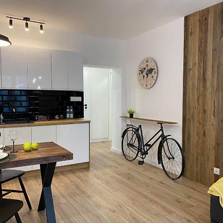 Niron Apartamenty Plac Konstytucji Schneidemühl Exterior foto