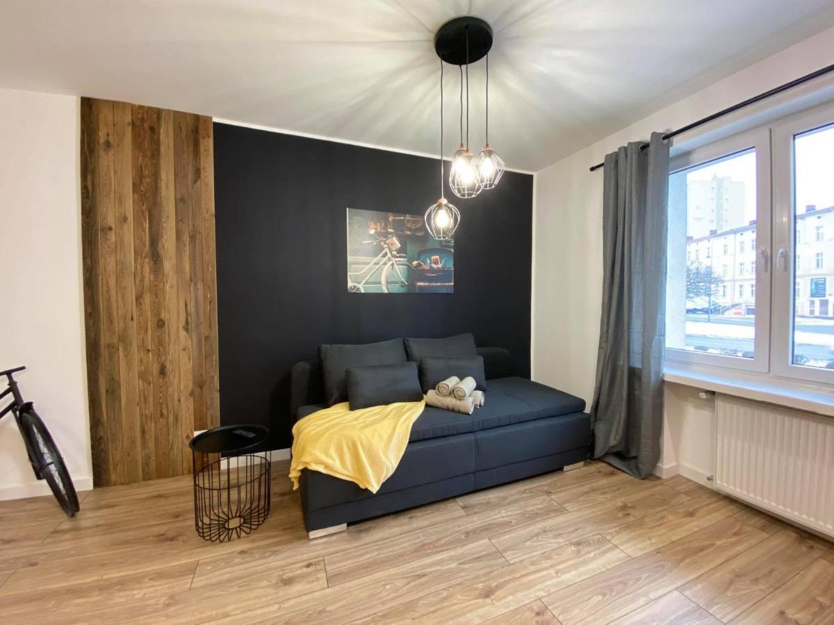 Niron Apartamenty Plac Konstytucji Schneidemühl Exterior foto